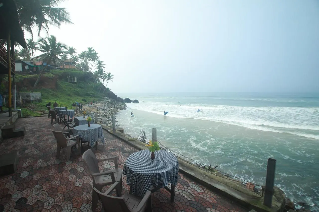 Black Beach Resort Varkala 3*,